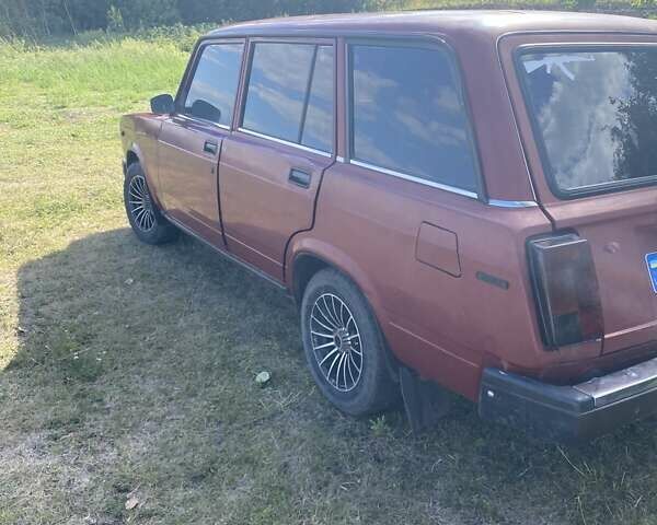 Красный ВАЗ 2104, объемом двигателя 1.45 л и пробегом 200 тыс. км за 1000 $, фото 1 на Automoto.ua