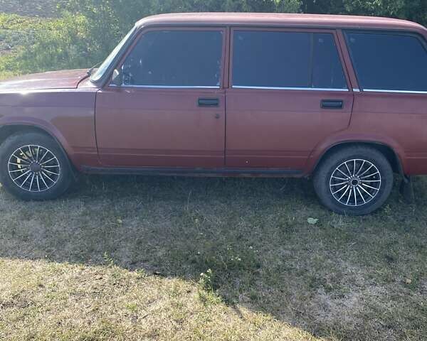 Красный ВАЗ 2104, объемом двигателя 1.45 л и пробегом 200 тыс. км за 1000 $, фото 2 на Automoto.ua