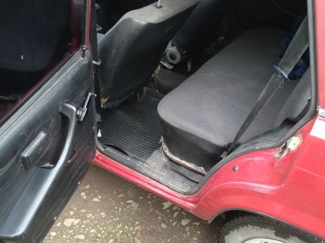 Червоний ВАЗ 2104, об'ємом двигуна 1.5 л та пробігом 90 тис. км за 1177 $, фото 5 на Automoto.ua