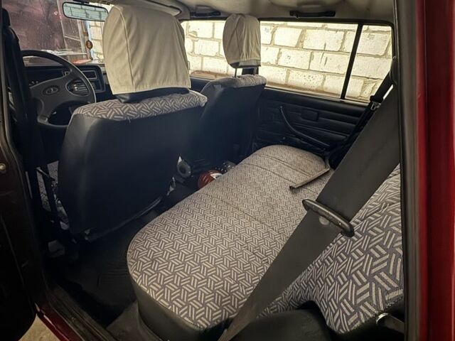 Красный ВАЗ 2104, объемом двигателя 1.5 л и пробегом 130 тыс. км за 999 $, фото 4 на Automoto.ua
