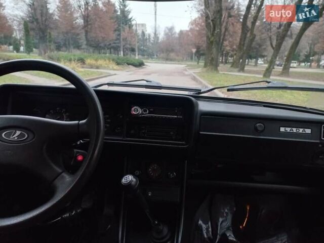 Красный ВАЗ 2104, объемом двигателя 1.5 л и пробегом 112 тыс. км за 2300 $, фото 22 на Automoto.ua