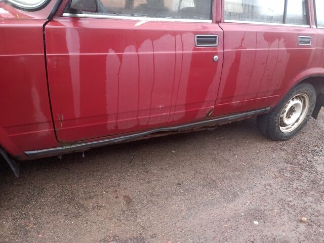 Красный ВАЗ 2104, объемом двигателя 1.5 л и пробегом 76 тыс. км за 700 $, фото 1 на Automoto.ua