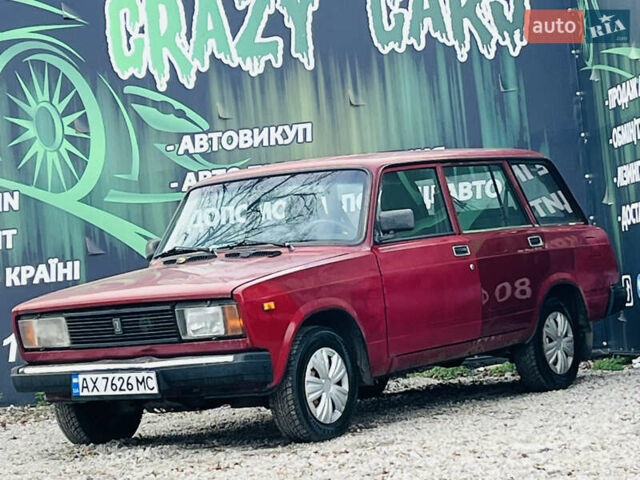 Красный ВАЗ 2104, объемом двигателя 1.5 л и пробегом 220 тыс. км за 1050 $, фото 2 на Automoto.ua