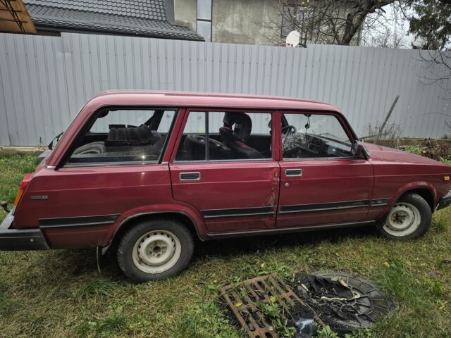 Красный ВАЗ 2104, объемом двигателя 1.5 л и пробегом 1 тыс. км за 1500 $, фото 3 на Automoto.ua