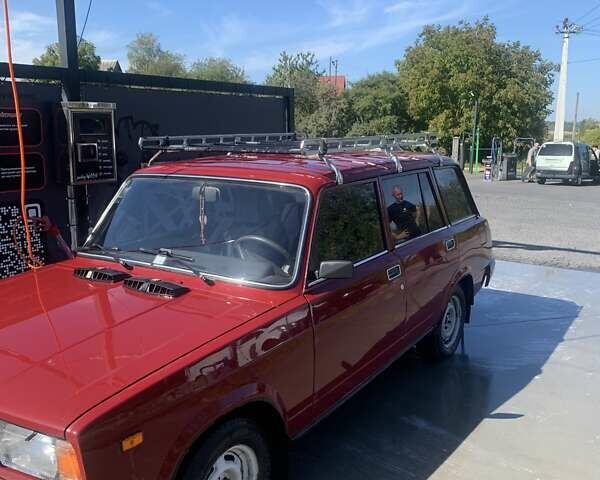 Красный ВАЗ 2104, объемом двигателя 0 л и пробегом 77 тыс. км за 1100 $, фото 1 на Automoto.ua