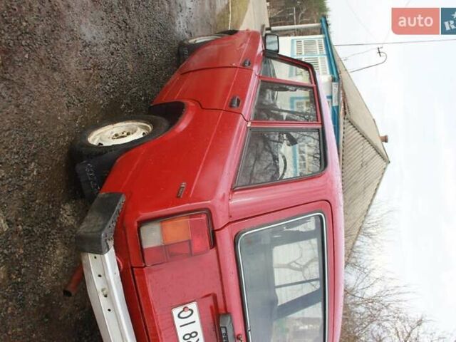 Червоний ВАЗ 2104, об'ємом двигуна 1.5 л та пробігом 200 тис. км за 1000 $, фото 3 на Automoto.ua