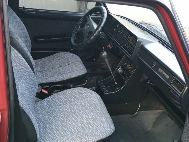 Красный ВАЗ 2104, объемом двигателя 1.5 л и пробегом 51 тыс. км за 2200 $, фото 6 на Automoto.ua