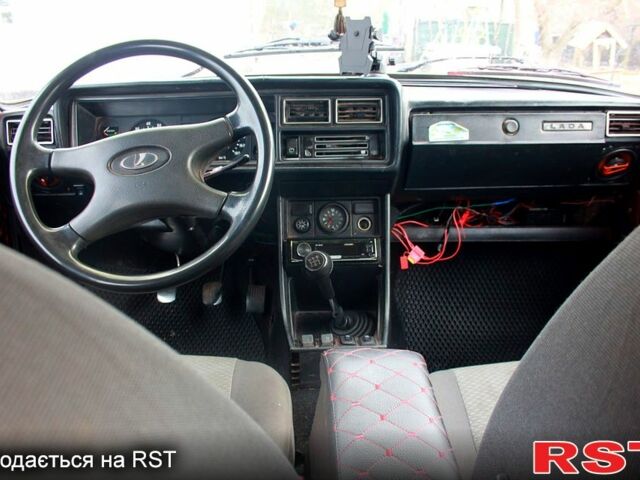 Червоний ВАЗ 2104, об'ємом двигуна 1.5 л та пробігом 200 тис. км за 1000 $, фото 3 на Automoto.ua