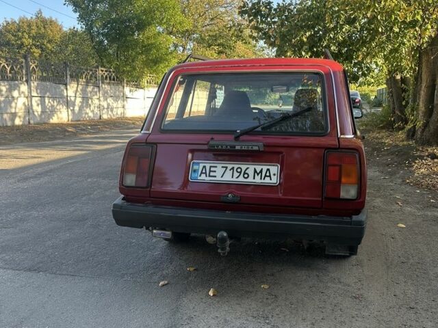 Красный ВАЗ 2104, объемом двигателя 1.5 л и пробегом 142 тыс. км за 2000 $, фото 3 на Automoto.ua