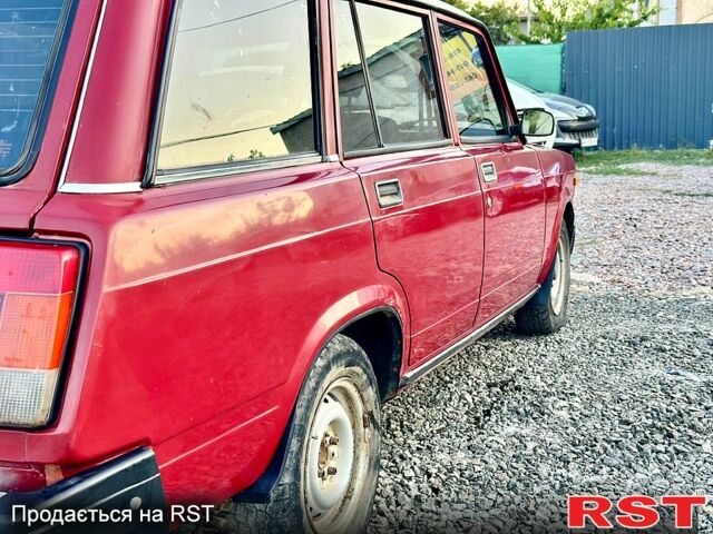 Красный ВАЗ 2104, объемом двигателя 1.5 л и пробегом 107 тыс. км за 999 $, фото 1 на Automoto.ua