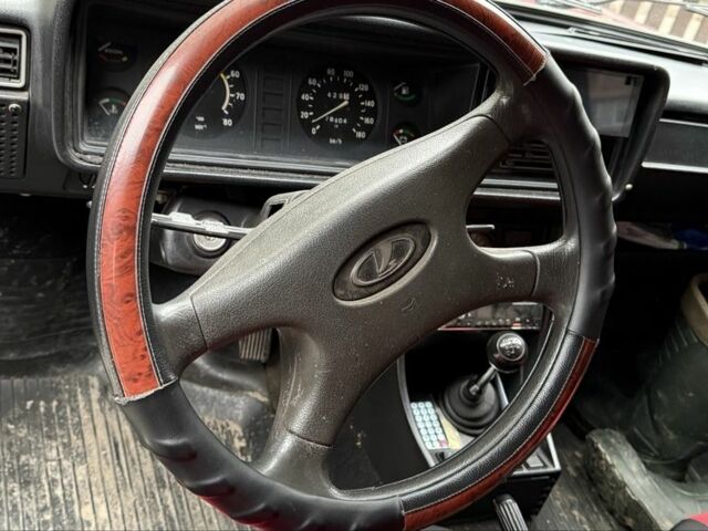 Красный ВАЗ 2104, объемом двигателя 1.5 л и пробегом 78 тыс. км за 1750 $, фото 12 на Automoto.ua