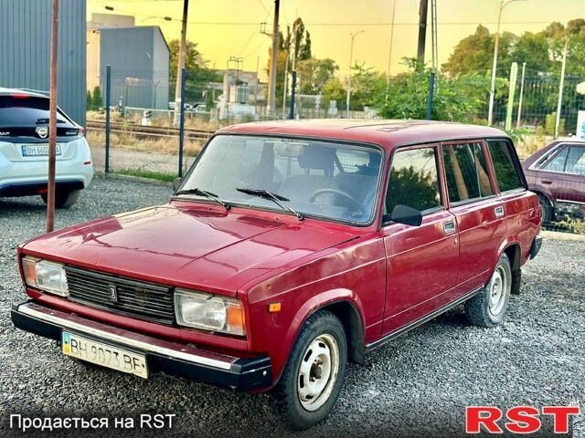 Красный ВАЗ 2104, объемом двигателя 1.5 л и пробегом 107 тыс. км за 999 $, фото 6 на Automoto.ua