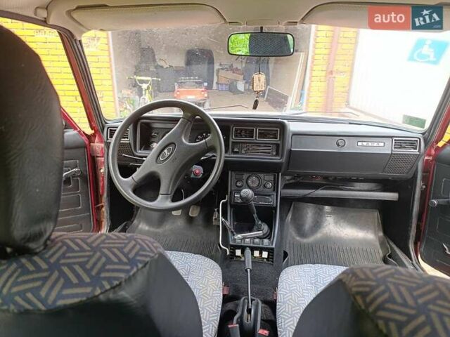 Красный ВАЗ 2104, объемом двигателя 0 л и пробегом 27 тыс. км за 2300 $, фото 6 на Automoto.ua