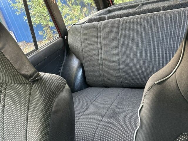 Красный ВАЗ 2104, объемом двигателя 1.5 л и пробегом 142 тыс. км за 2200 $, фото 5 на Automoto.ua