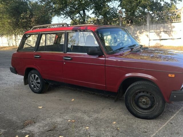 Красный ВАЗ 2104, объемом двигателя 1.5 л и пробегом 142 тыс. км за 2000 $, фото 1 на Automoto.ua