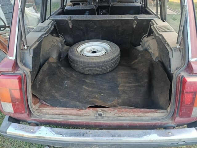 Червоний ВАЗ 2104, об'ємом двигуна 0 л та пробігом 200 тис. км за 599 $, фото 6 на Automoto.ua