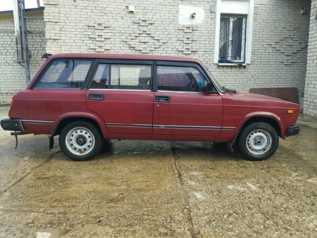 Красный ВАЗ 2104, объемом двигателя 1.5 л и пробегом 50 тыс. км за 1500 $, фото 7 на Automoto.ua