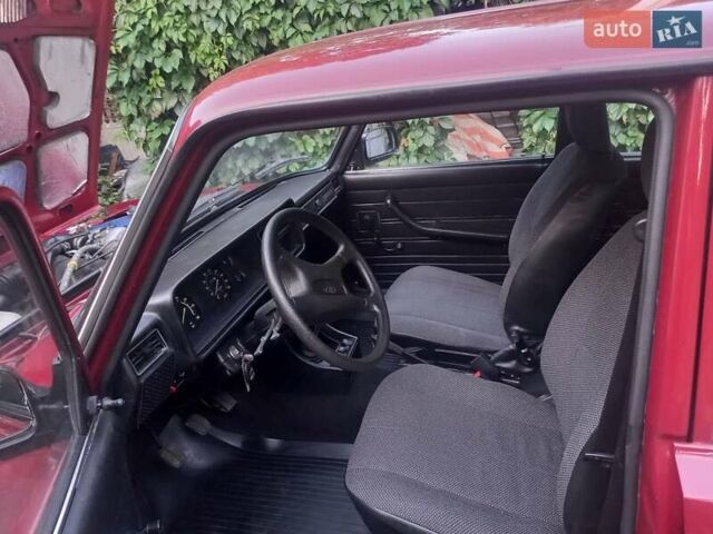 Червоний ВАЗ 2104, об'ємом двигуна 1.6 л та пробігом 23 тис. км за 3550 $, фото 11 на Automoto.ua
