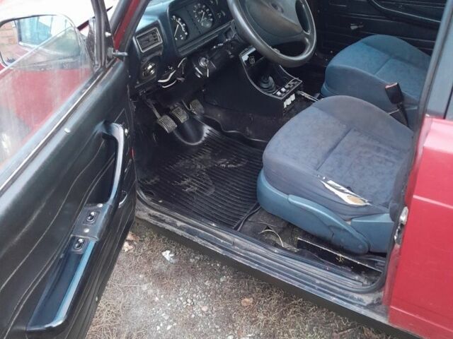 Червоний ВАЗ 2104, об'ємом двигуна 1.5 л та пробігом 123 тис. км за 600 $, фото 10 на Automoto.ua