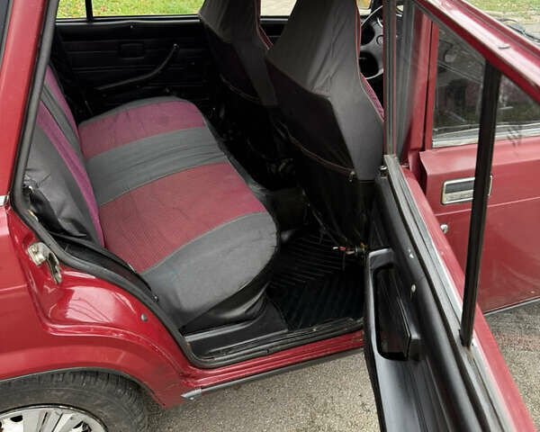 ВАЗ 2104 2008 в Конотопе на Automoto.ua Красный ВАЗ 2104, объемом двигателя 1.5 л и пробегом 86 тыс. км за 2000 $, фото 5 на Automoto.ua