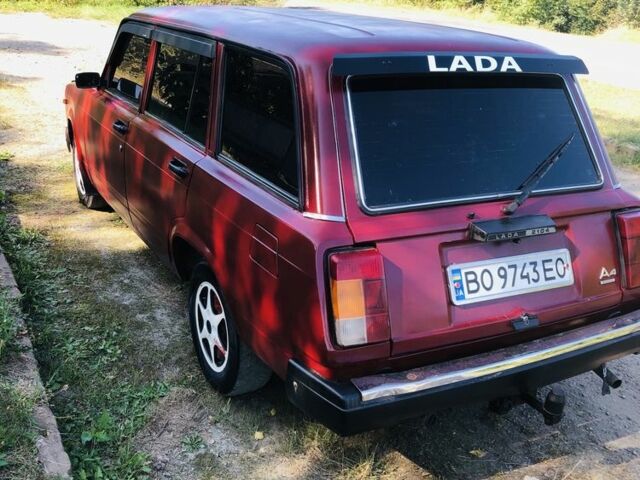 Красный ВАЗ 2104, объемом двигателя 1.5 л и пробегом 25 тыс. км за 1500 $, фото 3 на Automoto.ua