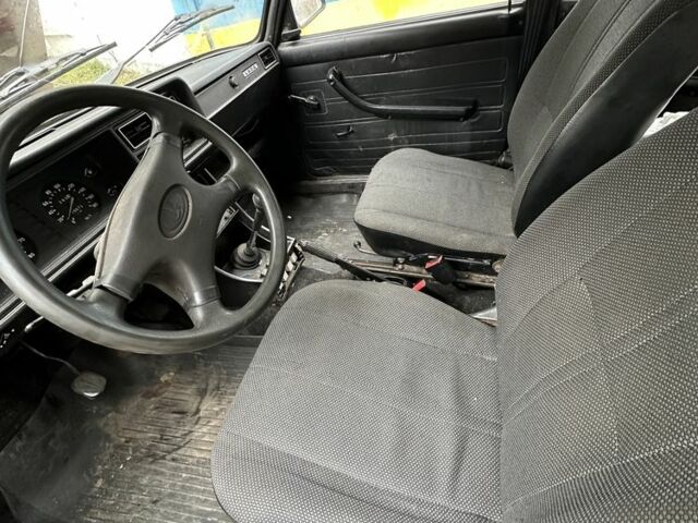 Красный ВАЗ 2104, объемом двигателя 1.5 л и пробегом 115 тыс. км за 1200 $, фото 3 на Automoto.ua