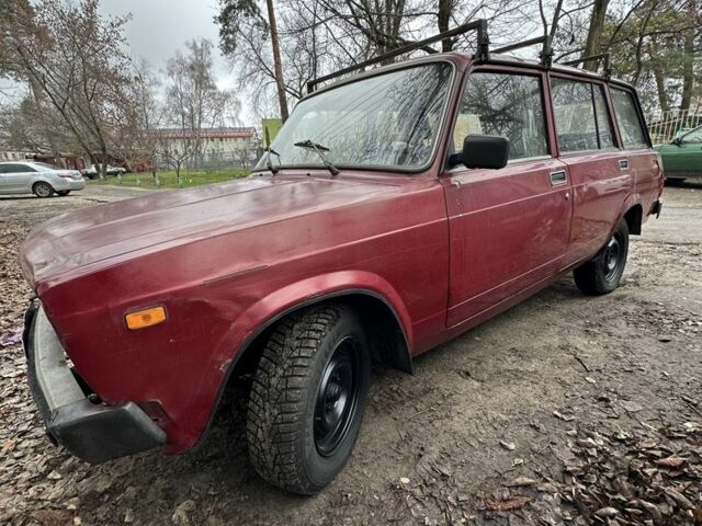 Красный ВАЗ 2104, объемом двигателя 1.5 л и пробегом 115 тыс. км за 1200 $, фото 2 на Automoto.ua
