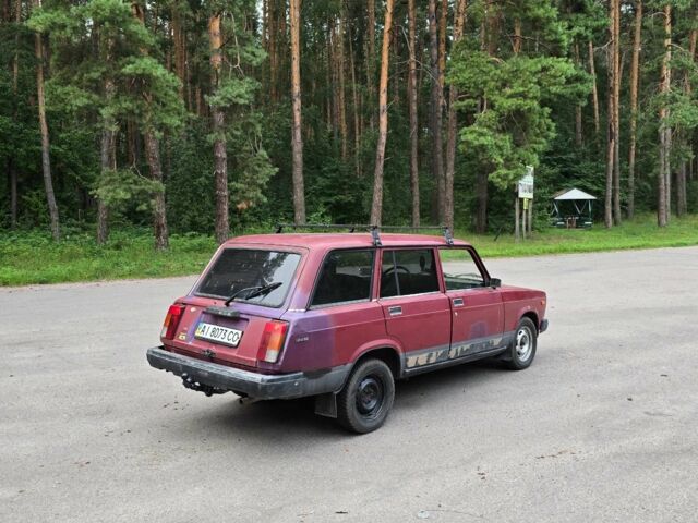 Красный ВАЗ 2104, объемом двигателя 0 л и пробегом 100 тыс. км за 1300 $, фото 5 на Automoto.ua
