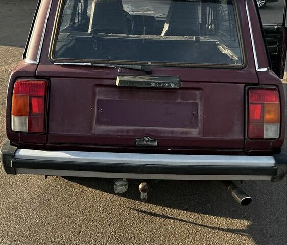 Красный ВАЗ 2104, объемом двигателя 1.5 л и пробегом 86 тыс. км за 900 $, фото 6 на Automoto.ua