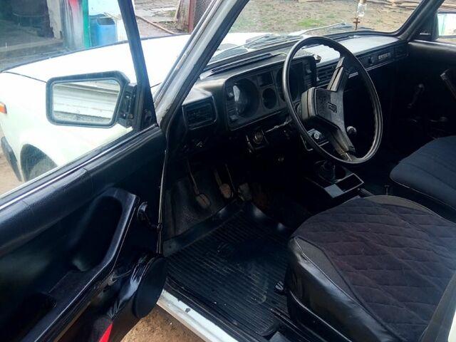 ВАЗ 2104, объемом двигателя 15 л и пробегом 111 тыс. км за 950 $, фото 6 на Automoto.ua