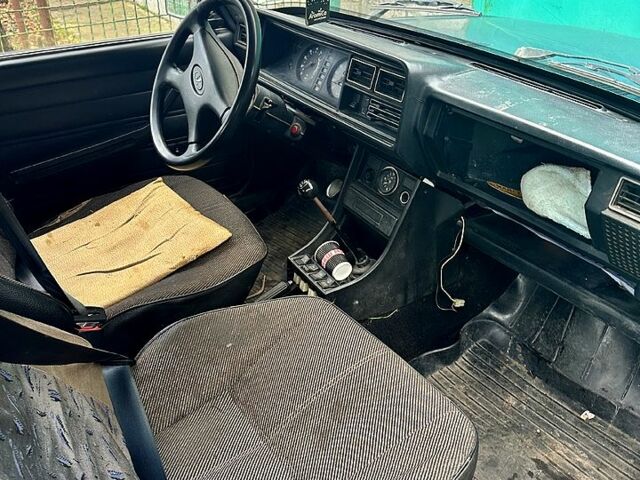 ВАЗ 2104, объемом двигателя 1.5 л и пробегом 196 тыс. км за 900 $, фото 3 на Automoto.ua