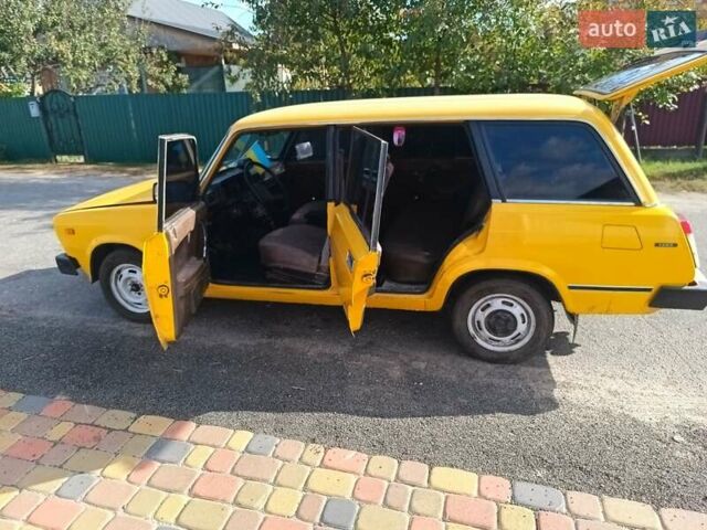 Желтый ВАЗ 2104, объемом двигателя 1.3 л и пробегом 40 тыс. км за 1000 $, фото 3 на Automoto.ua