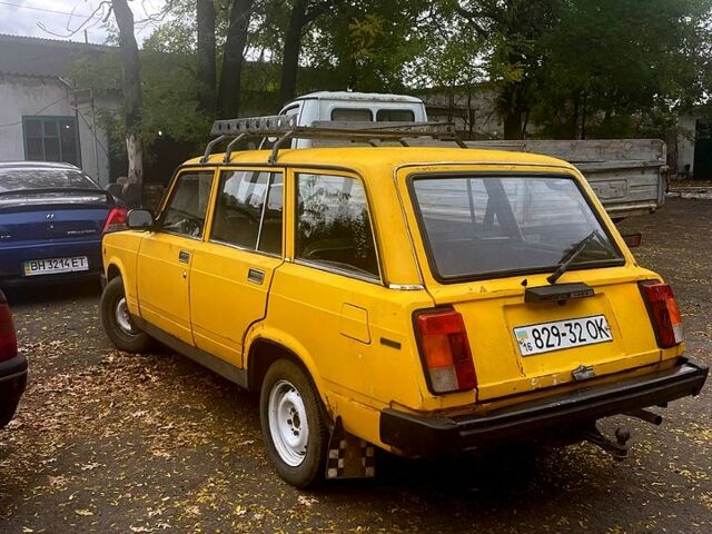 Желтый ВАЗ 2104, объемом двигателя 1.3 л и пробегом 80 тыс. км за 1100 $, фото 1 на Automoto.ua