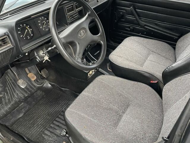 Сірий ВАЗ 2104, об'ємом двигуна 1.5 л та пробігом 100 тис. км за 850 $, фото 6 на Automoto.ua