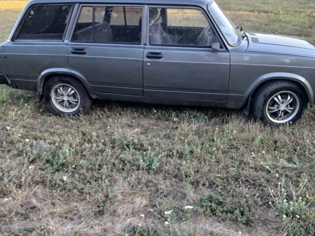 Серый ВАЗ 2104, объемом двигателя 1.5 л и пробегом 10 тыс. км за 1850 $, фото 2 на Automoto.ua