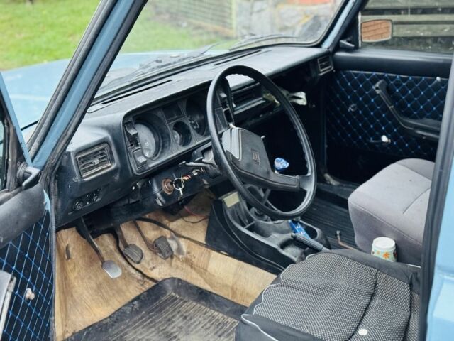 Синій ВАЗ 2104, об'ємом двигуна 1.5 л та пробігом 300 тис. км за 427 $, фото 6 на Automoto.ua