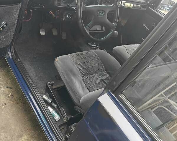 Синий ВАЗ 2104, объемом двигателя 1.3 л и пробегом 32 тыс. км за 1250 $, фото 6 на Automoto.ua