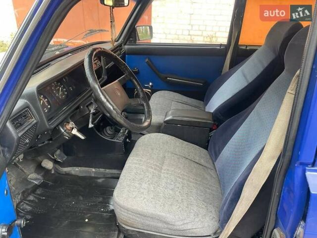 Синий ВАЗ 2104, объемом двигателя 1.5 л и пробегом 250 тыс. км за 880 $, фото 4 на Automoto.ua