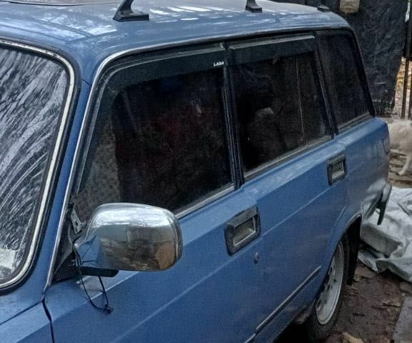 Синий ВАЗ 2104, объемом двигателя 1.5 л и пробегом 90 тыс. км за 1000 $, фото 2 на Automoto.ua