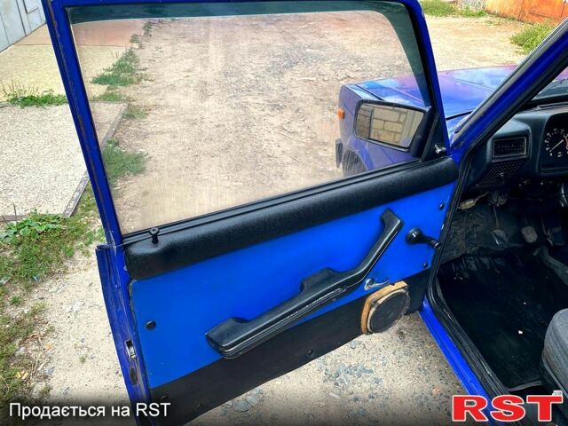Синий ВАЗ 2104, объемом двигателя 1.5 л и пробегом 250 тыс. км за 880 $, фото 5 на Automoto.ua