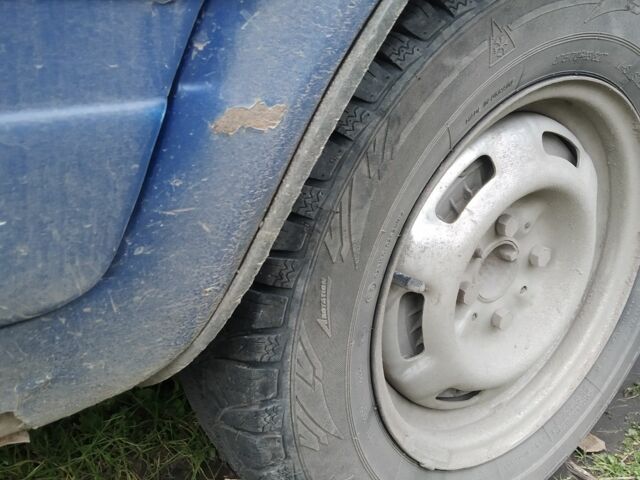 ВАЗ 2104 1998 в Славуте на Automoto.ua Синий ВАЗ 2104, объемом двигателя 1.5 л и пробегом 265 тыс. км за 900 $, фото 5 на Automoto.ua