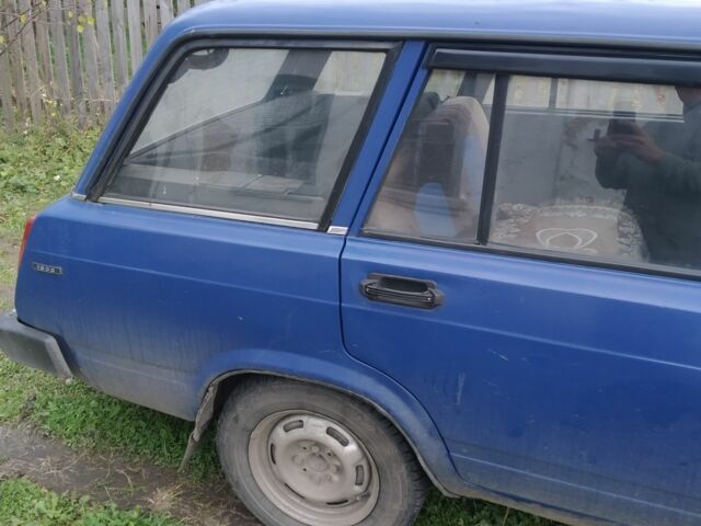 ВАЗ 2104 1998 в Славуте на Automoto.ua Синий ВАЗ 2104, объемом двигателя 1.5 л и пробегом 265 тыс. км за 900 $, фото 2 на Automoto.ua