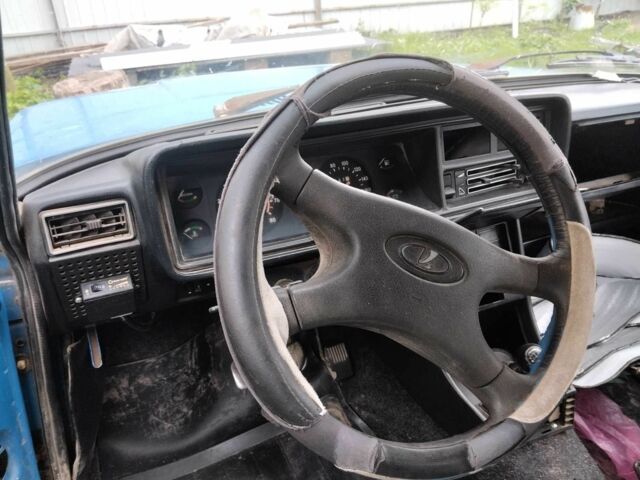 Синий ВАЗ 2104, объемом двигателя 1.5 л и пробегом 125 тыс. км за 600 $, фото 3 на Automoto.ua