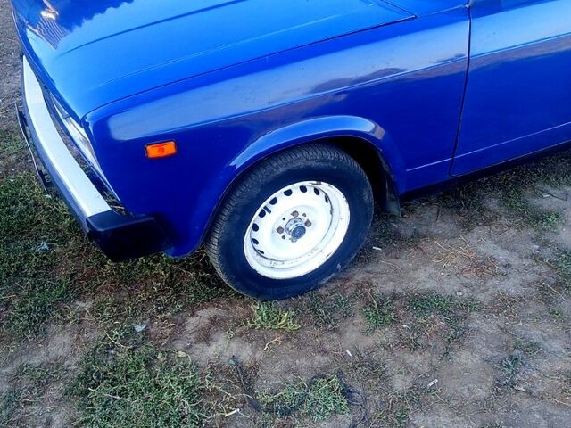 Синий ВАЗ 2104, объемом двигателя 1.5 л и пробегом 0 тыс. км за 1000 $, фото 2 на Automoto.ua