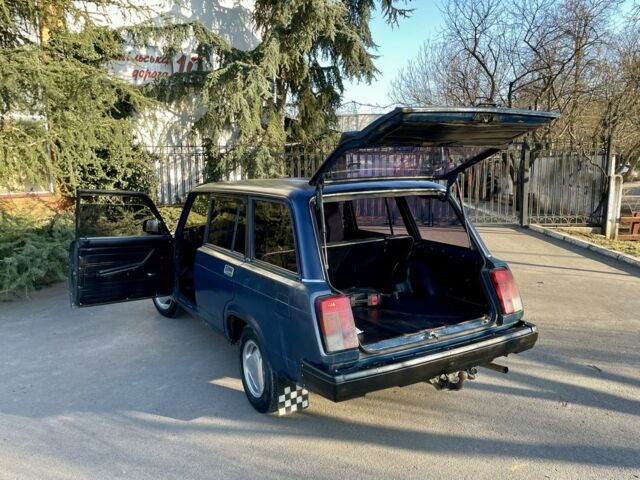 Синий ВАЗ 2104, объемом двигателя 0 л и пробегом 300 тыс. км за 925 $, фото 5 на Automoto.ua
