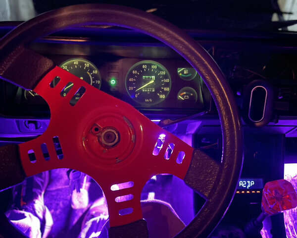 Синий ВАЗ 2104, объемом двигателя 1.6 л и пробегом 125 тыс. км за 708 $, фото 3 на Automoto.ua