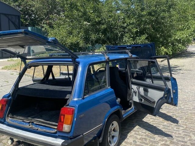 Синий ВАЗ 2104, объемом двигателя 1.45 л и пробегом 33 тыс. км за 2000 $, фото 21 на Automoto.ua
