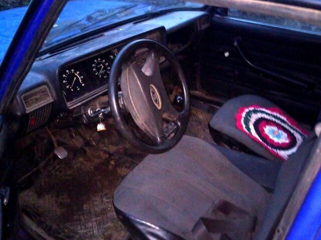 Синій ВАЗ 2104, об'ємом двигуна 1.5 л та пробігом 135 тис. км за 600 $, фото 4 на Automoto.ua