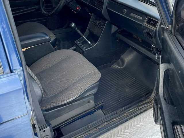 Синий ВАЗ 2104, объемом двигателя 1.5 л и пробегом 170 тыс. км за 880 $, фото 3 на Automoto.ua