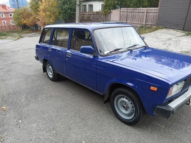 Синий ВАЗ 2104, объемом двигателя 1.5 л и пробегом 150 тыс. км за 1100 $, фото 2 на Automoto.ua